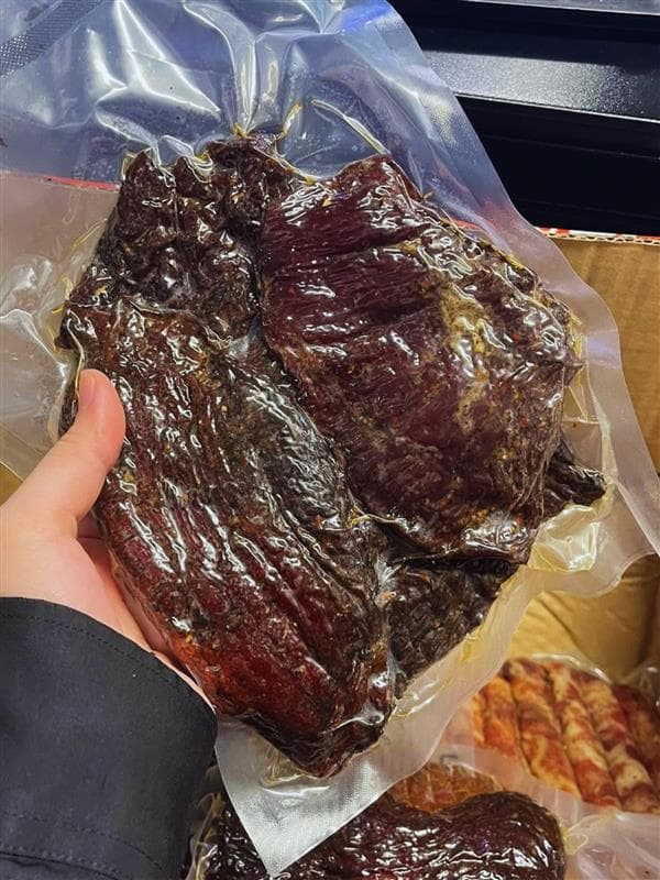 Thịt lợn gác bếp